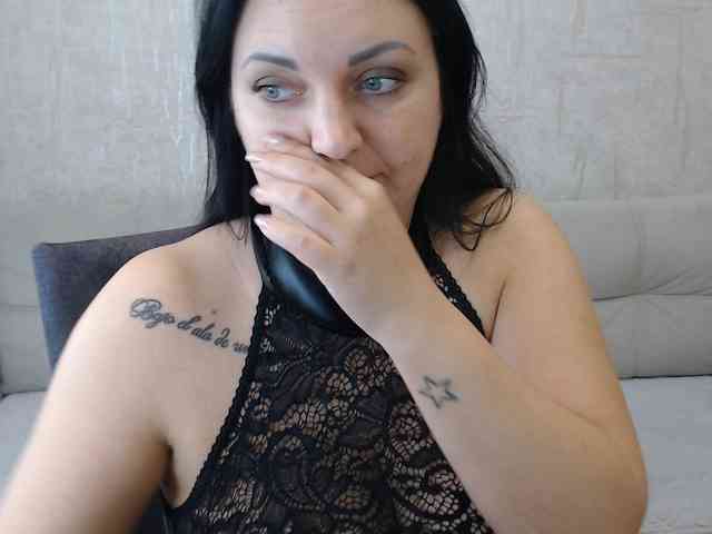 JenniferTheChic webcam