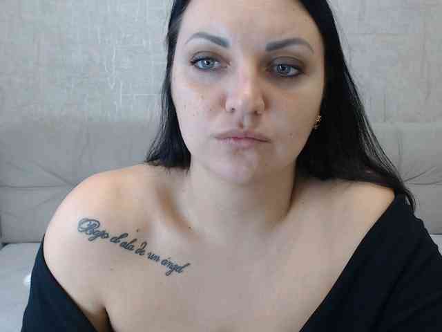 JenniferTheChic webcam