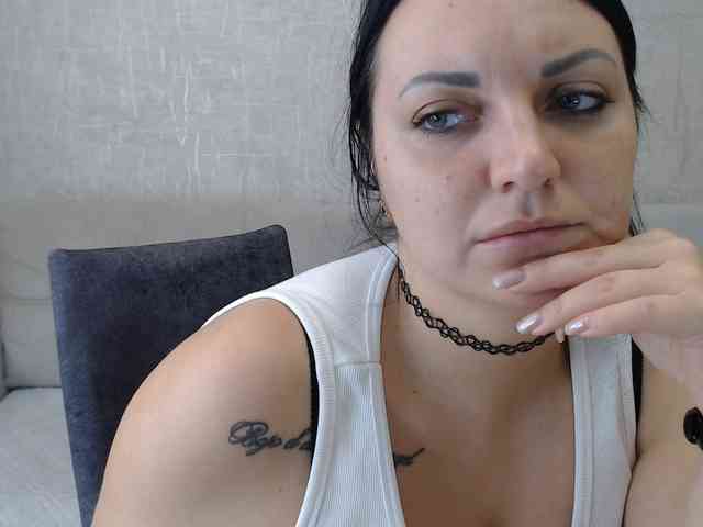 JenniferTheChic webcam