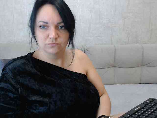 JenniferTheChic webcam