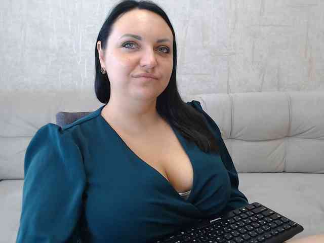 JenniferTheChic webcam