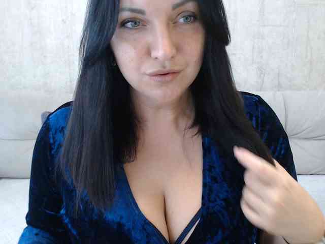 JenniferTheChic webcam
