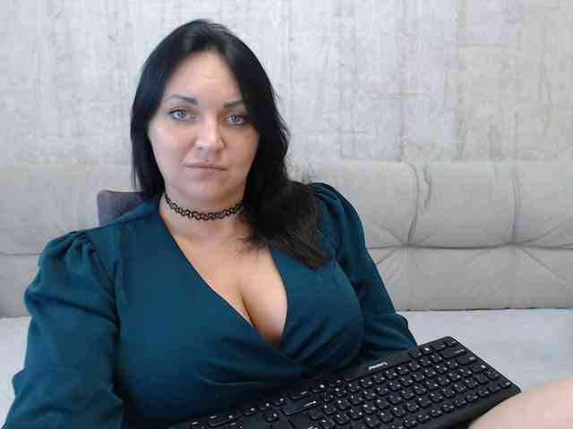 JenniferTheChic webcam