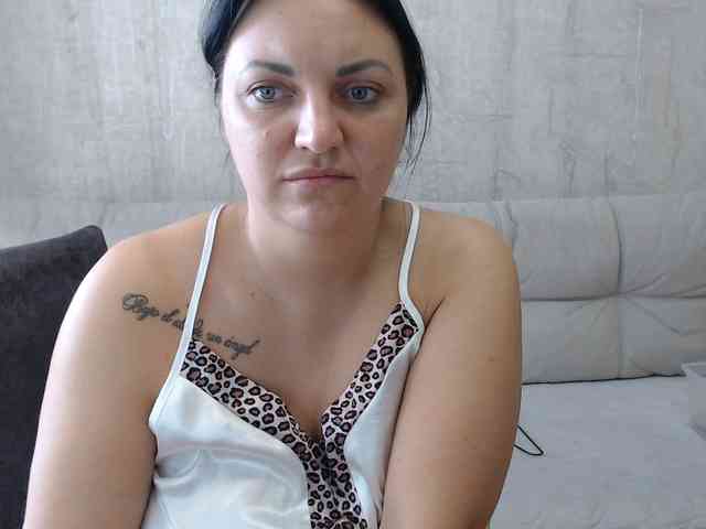 JenniferTheChic webcam