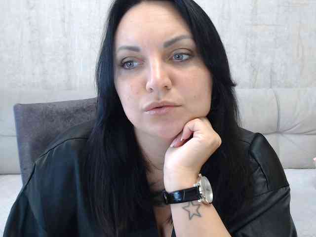 JenniferTheChic webcam