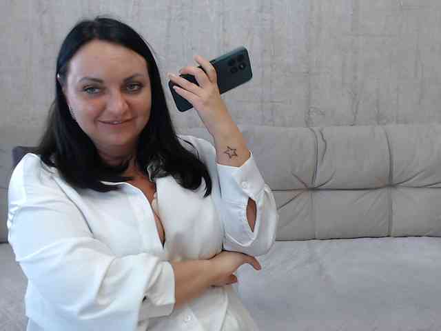 JenniferTheChic webcam