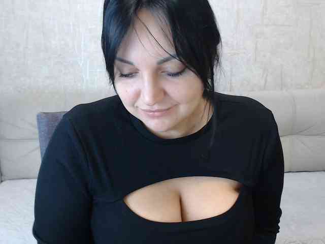 JenniferTheChic webcam