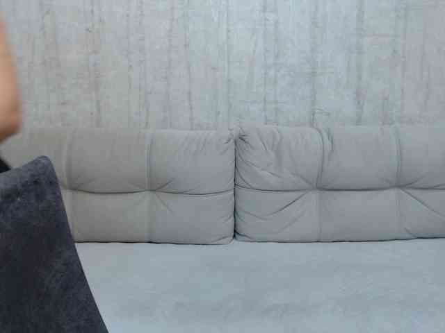 JenniferTheChic webcam