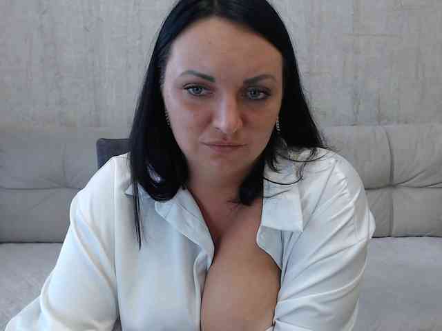 JenniferTheChic webcam