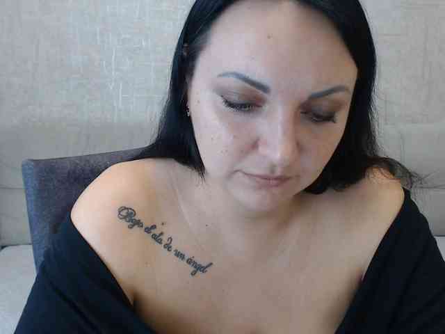 JenniferTheChic webcam