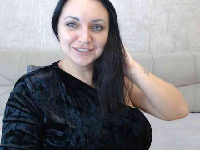 JenniferTheChic webcam