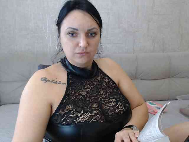 JenniferTheChic webcam