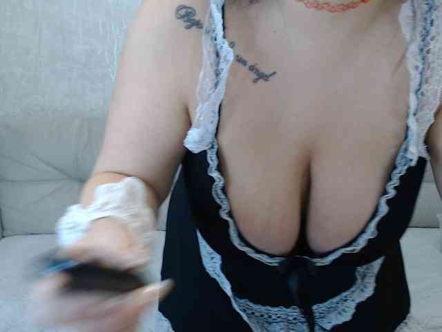 JenniferTheChic webcam