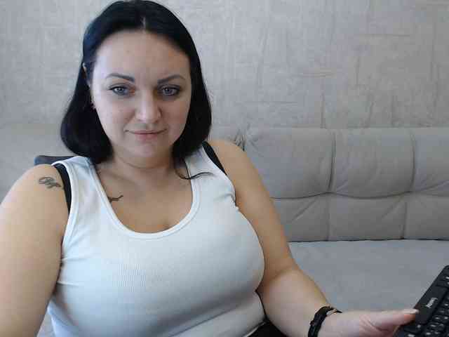 JenniferTheChic webcam