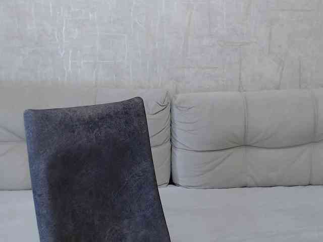 JenniferTheChic webcam