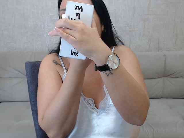 JenniferTheChic webcam