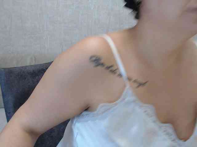 JenniferTheChic webcam