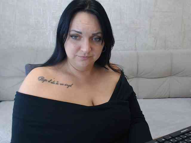 JenniferTheChic webcam