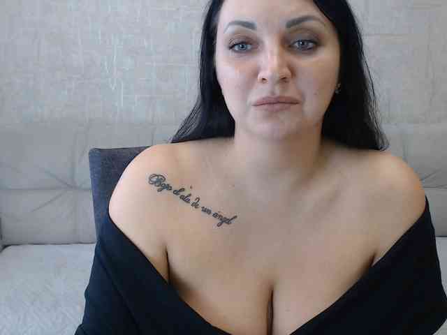 JenniferTheChic webcam