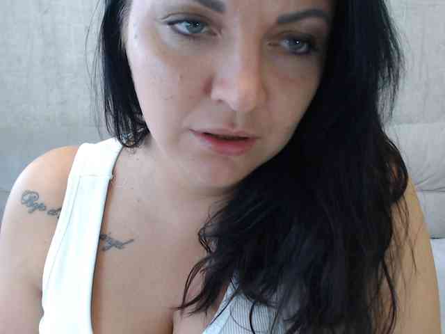 JenniferTheChic webcam
