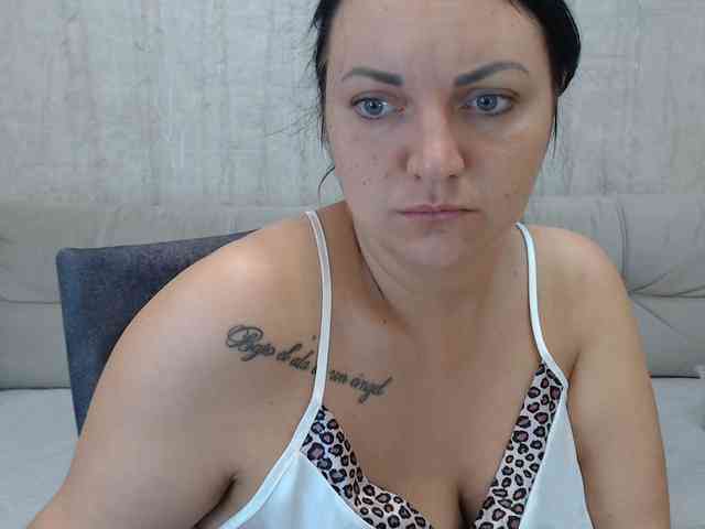 JenniferTheChic webcam