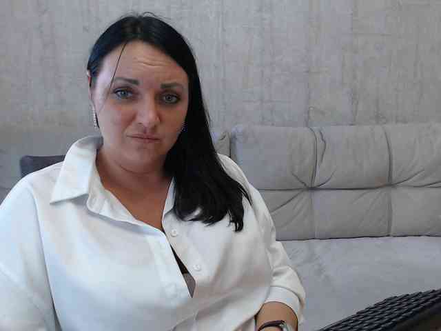 JenniferTheChic webcam