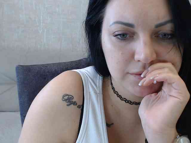 JenniferTheChic webcam