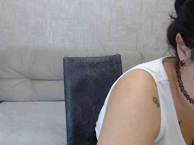 JenniferTheChic webcam