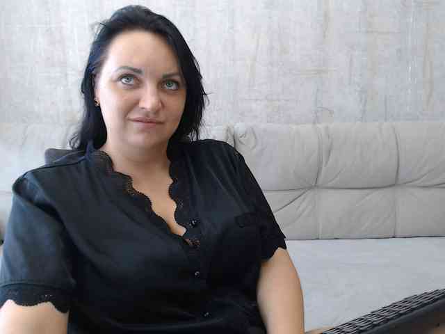 JenniferTheChic webcam