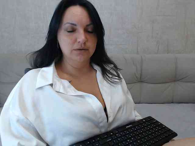 JenniferTheChic webcam