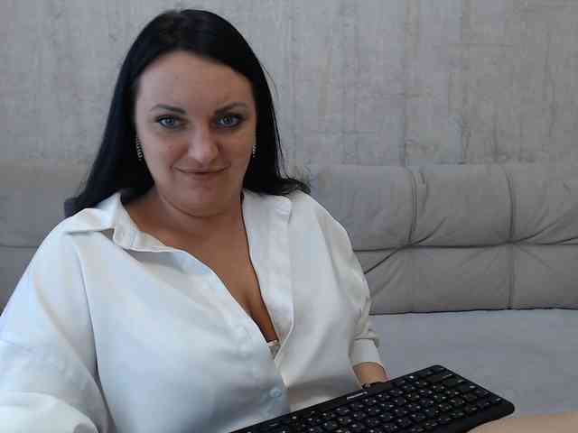 JenniferTheChic webcam