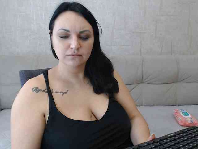 JenniferTheChic webcam