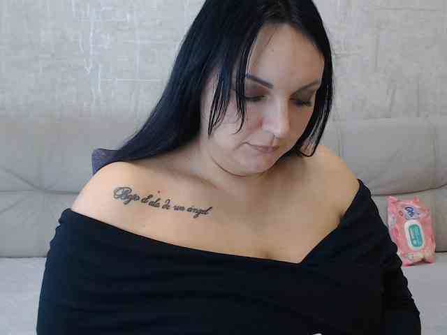 JenniferTheChic webcam