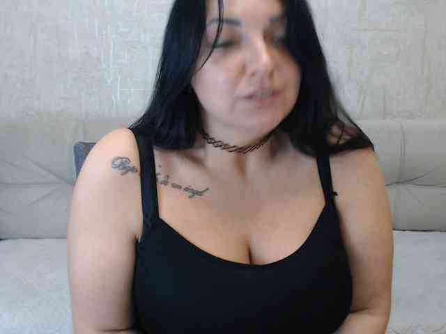 JenniferTheChic webcam