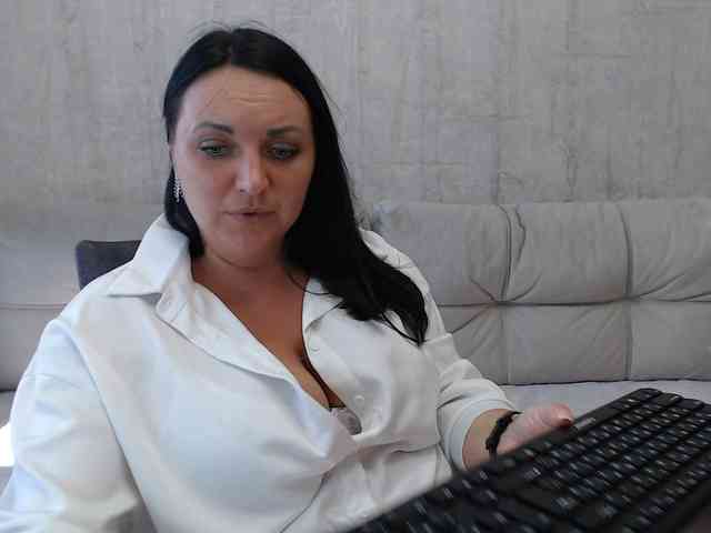 JenniferTheChic webcam
