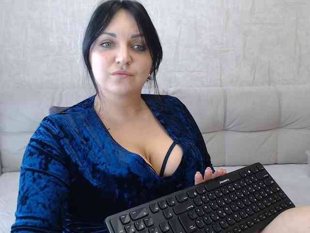 JenniferTheChic webcam