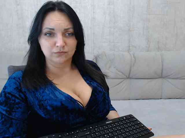 JenniferTheChic webcam