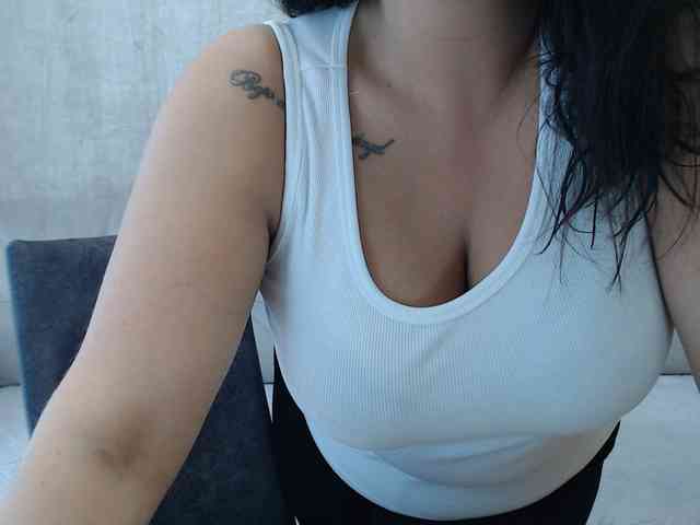 JenniferTheChic webcam