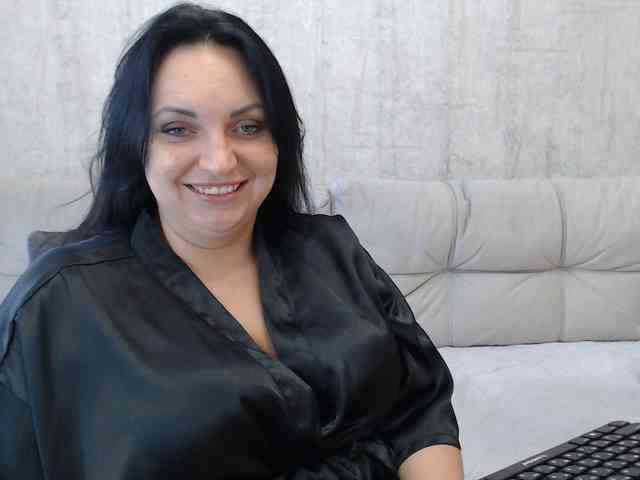 JenniferTheChic webcam