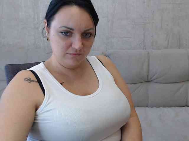 JenniferTheChic webcam