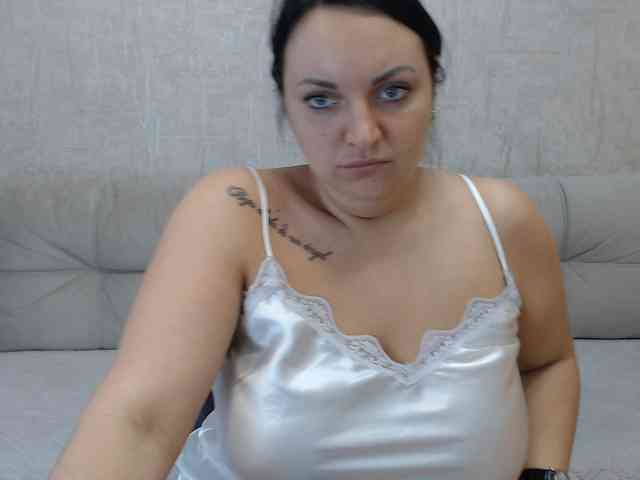 JenniferTheChic webcam