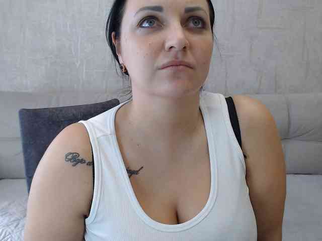 JenniferTheChic webcam