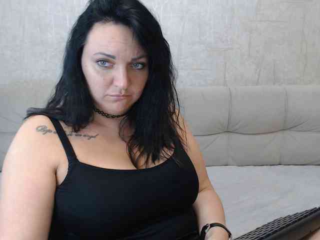 JenniferTheChic webcam