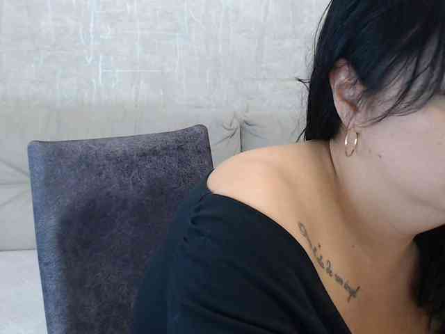 JenniferTheChic webcam