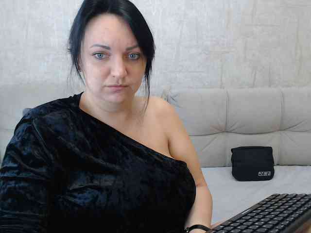 JenniferTheChic webcam