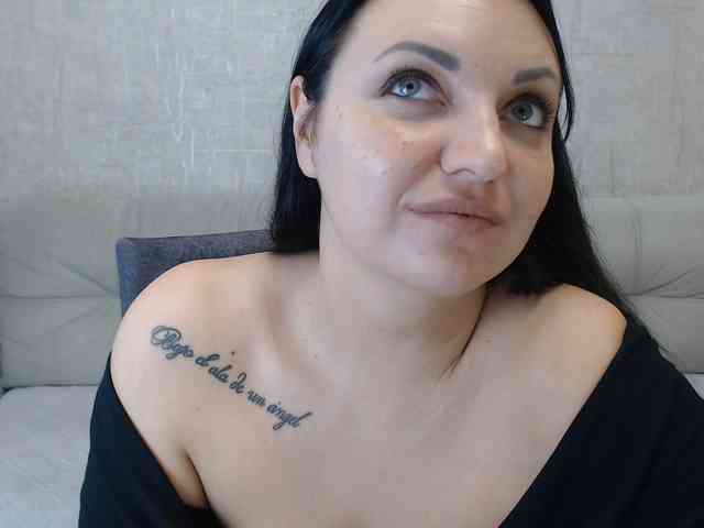 JenniferTheChic webcam