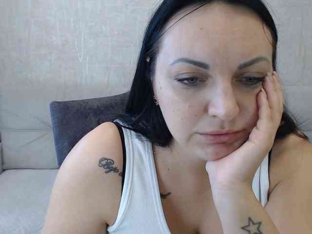 JenniferTheChic webcam