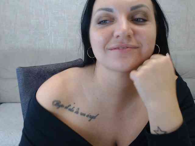 JenniferTheChic webcam