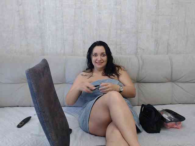 JenniferTheChic webcam
