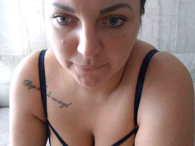 JenniferTheChic webcam